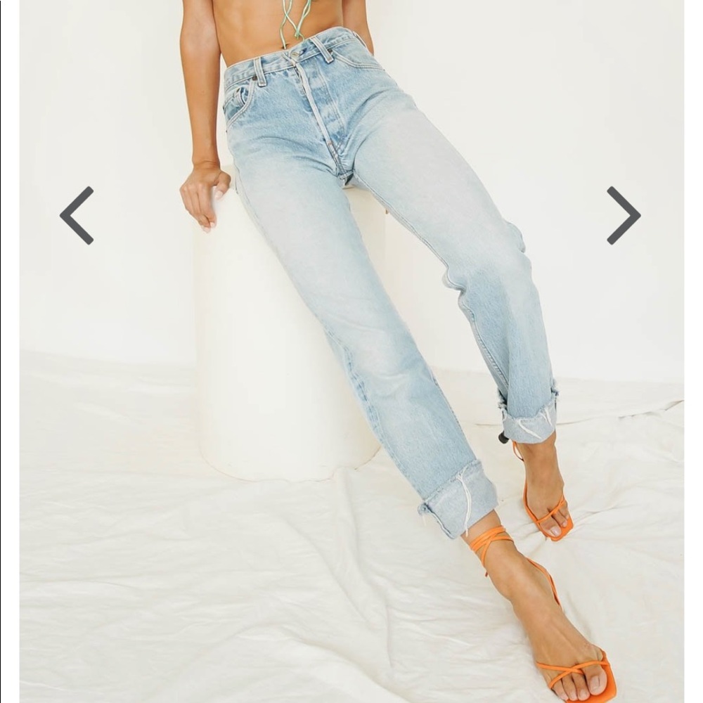 H&M HIGHT WAISTED LIGHT BLUE STRAIGHT JEANS 👖 - Picture 2 of 7